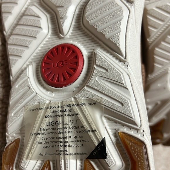 UGG Men CA805 V2 Ultra Mini boots - Picture 13 of 16
